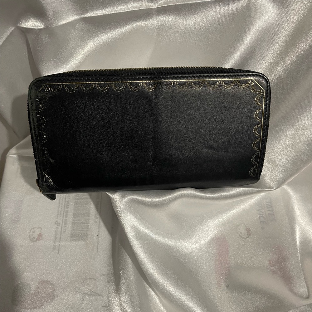 Cartier with COA | Zipped International Wallet, Guirlande de Cartier